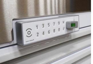 Medicijnwagens met Auto Relock systeem